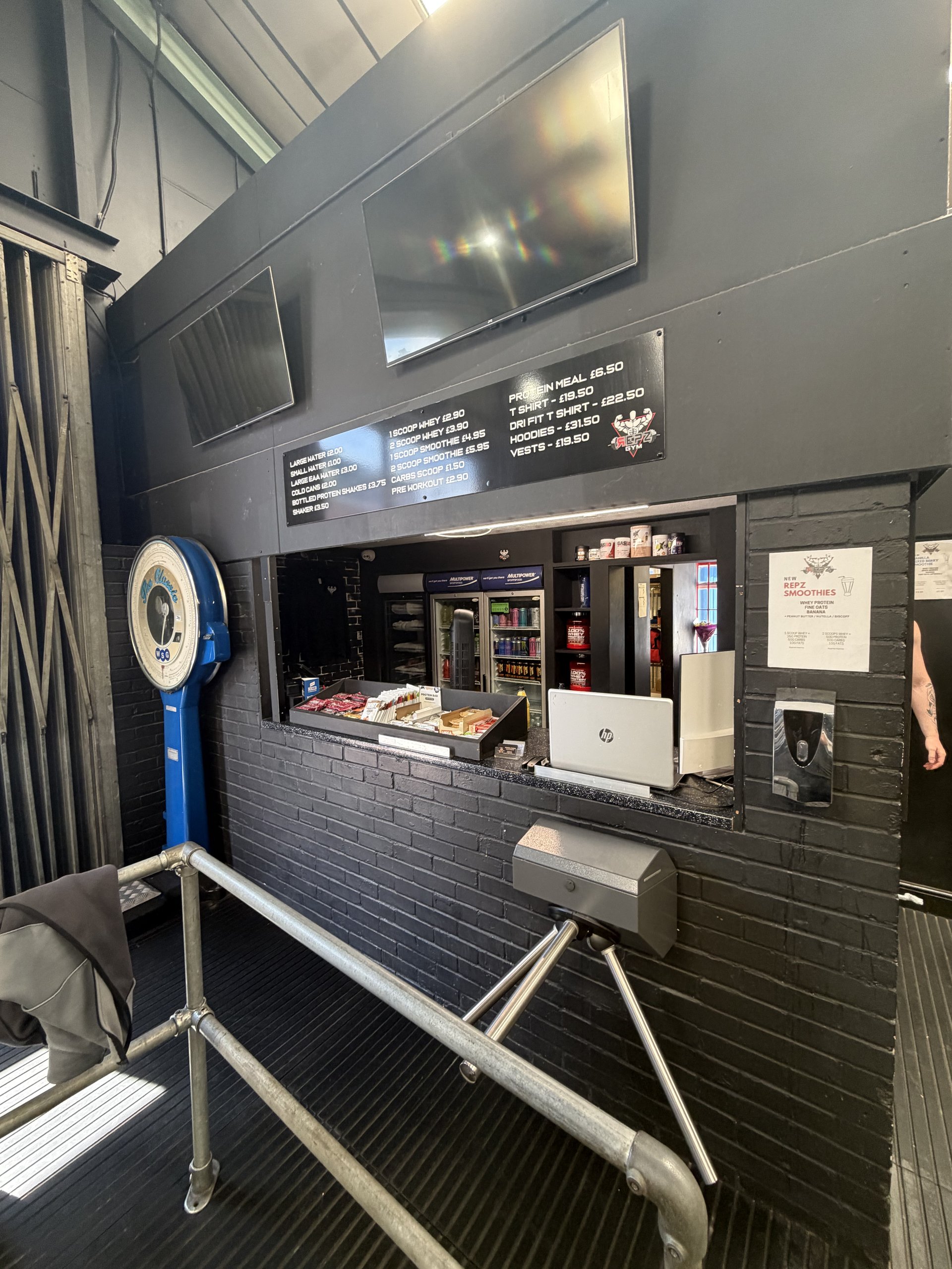 Supplement bar and training area at Repz Gym